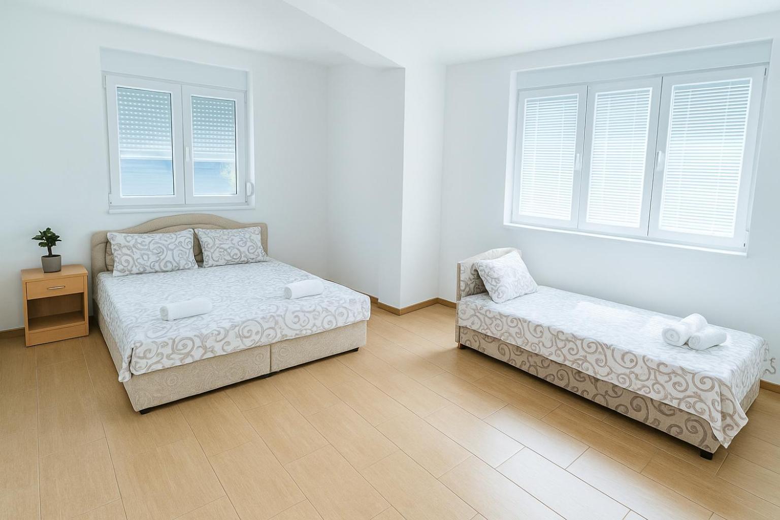 Apartments Lejla 多布拉沃达 外观 照片